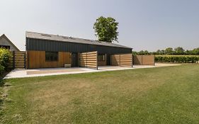 Linden Barn